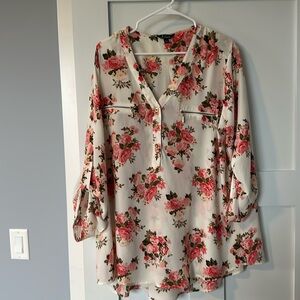 J for Justify floral top 2x